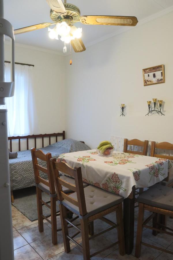 House Of Monachogios, Agios Fokas, Monemvassia Apartment Monemvasía Екстериор снимка